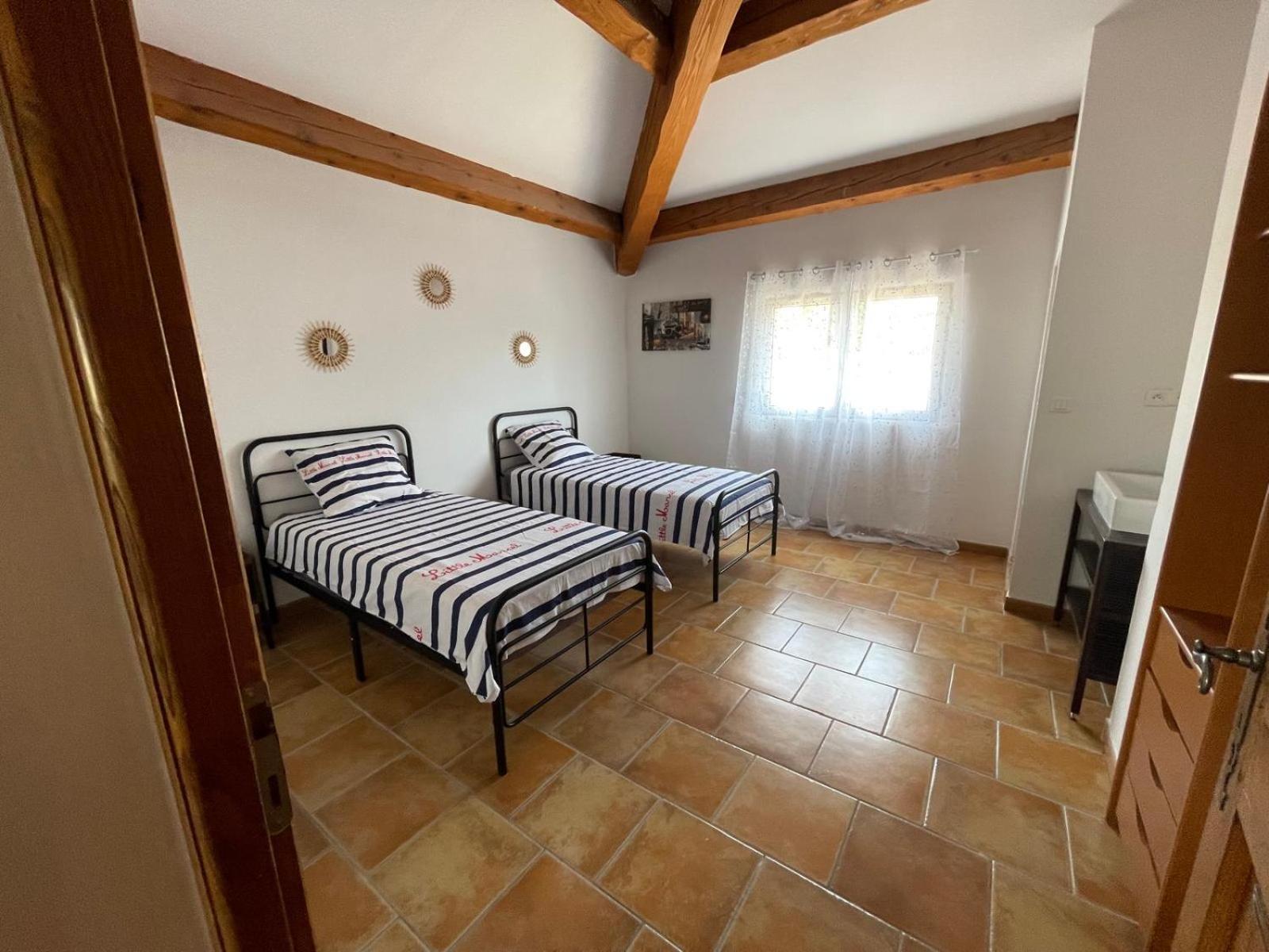 Апарт отель La Casa Bella Gignac-la-Nerthe Экстерьер фото